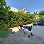 Bunjo's House 特罗吉尔